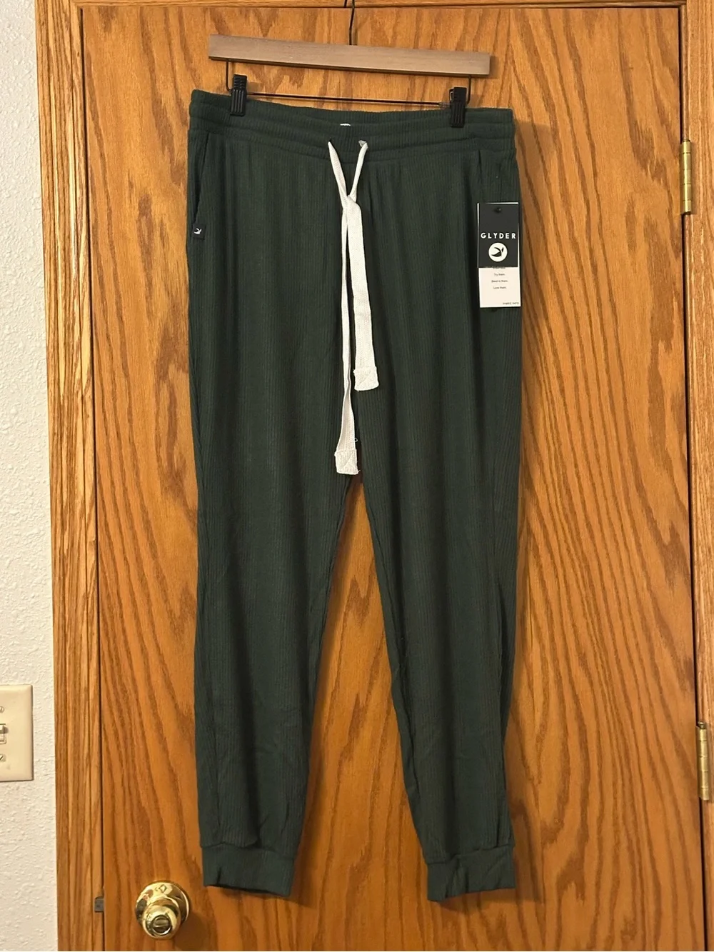Glyder 7/8 Ribbed Drawstring Cozy Jogger Pants in Green - NWT - Size XL